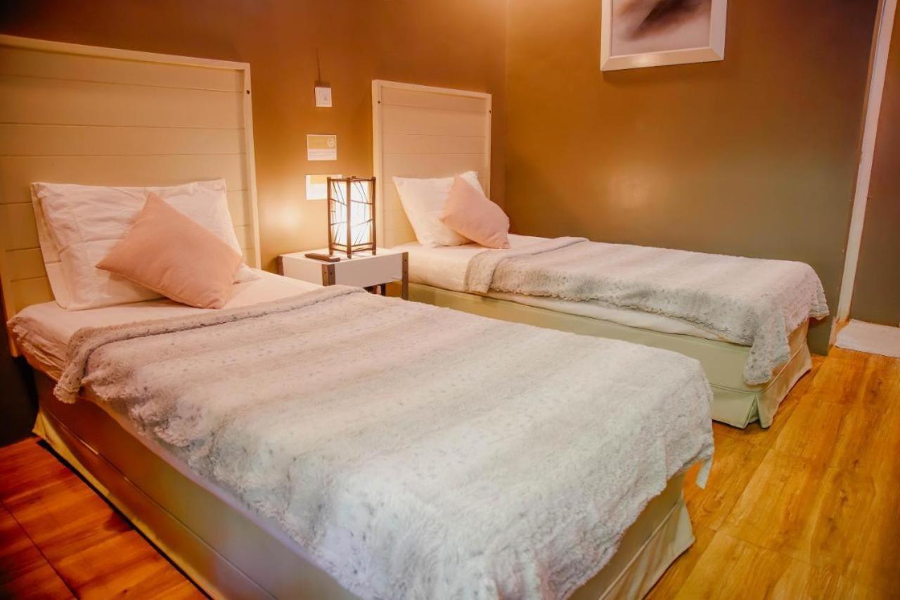 Twin Bed