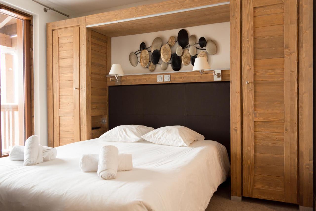One-Bedroom Apartment Cabin