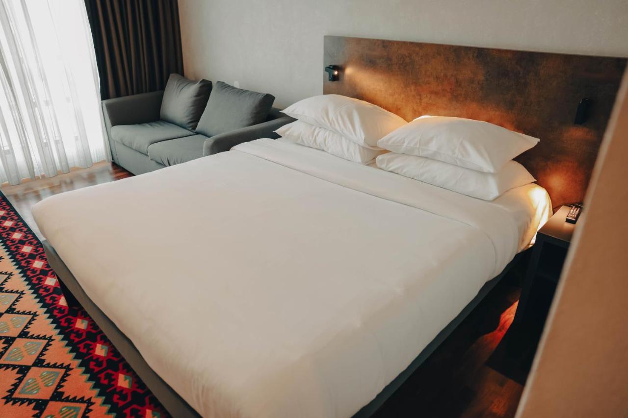 Superior Room with  Double Bed and Sofa