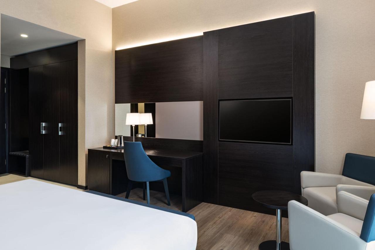 Classic King Room