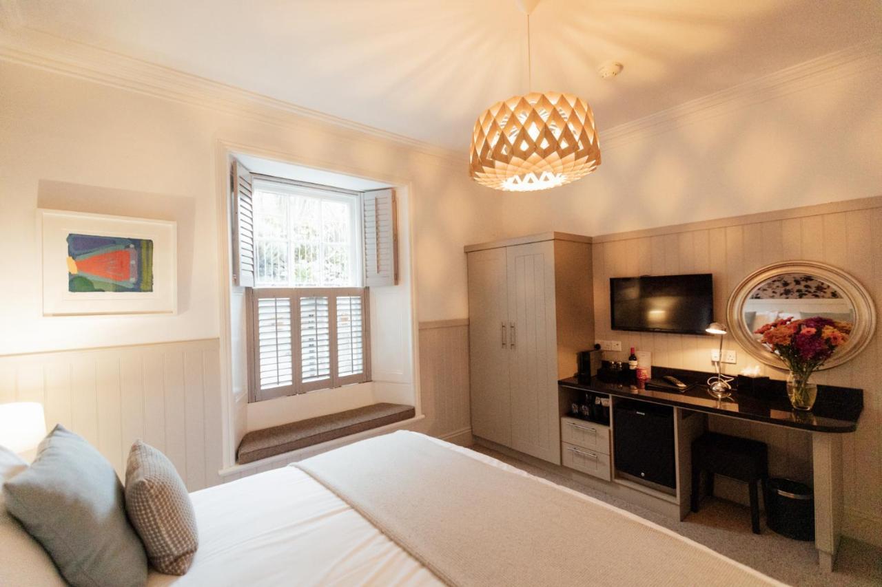 Standard Double or Twin Room,1414605272:JPEG