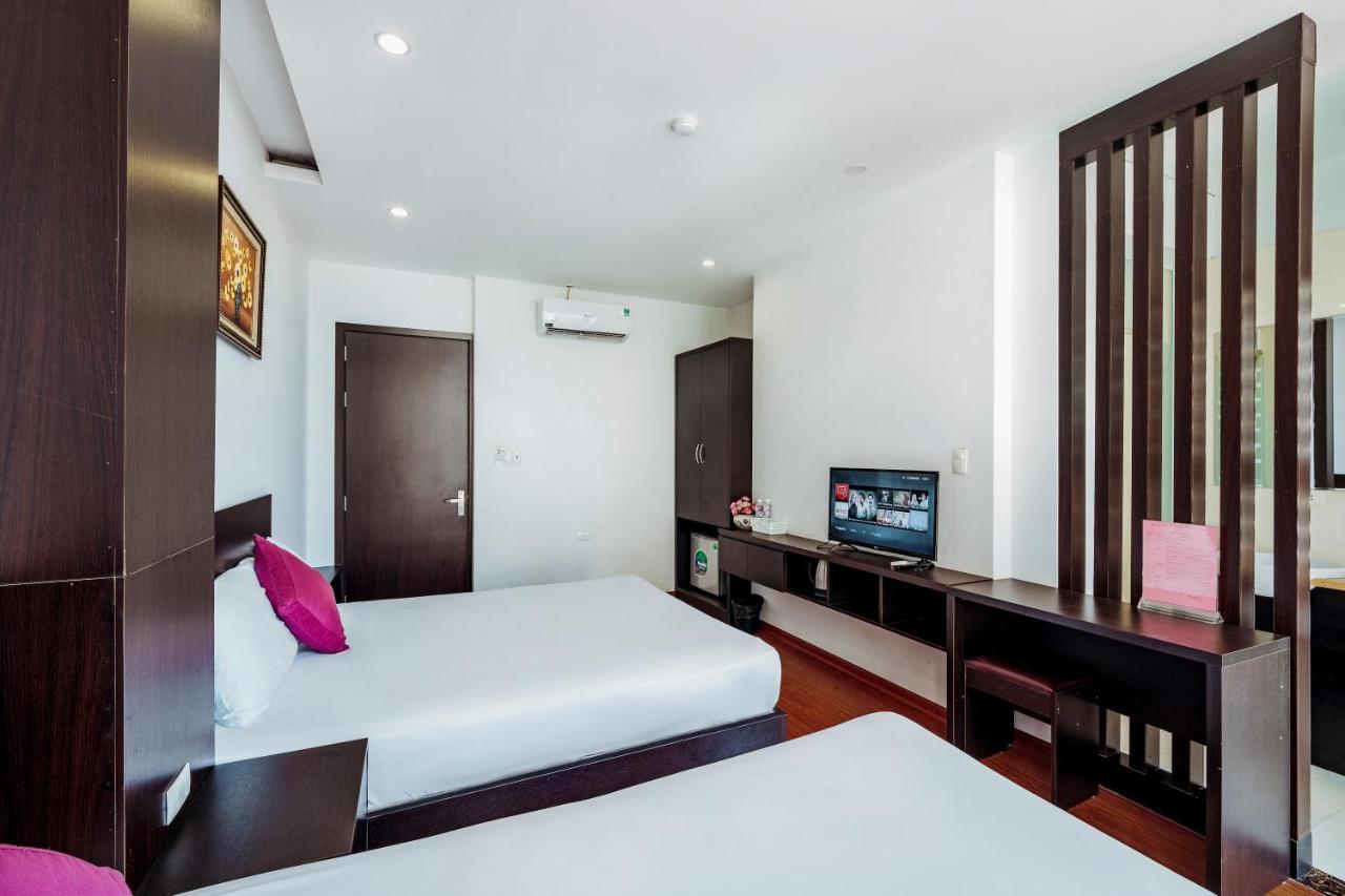 Double or Twin Room Sea View