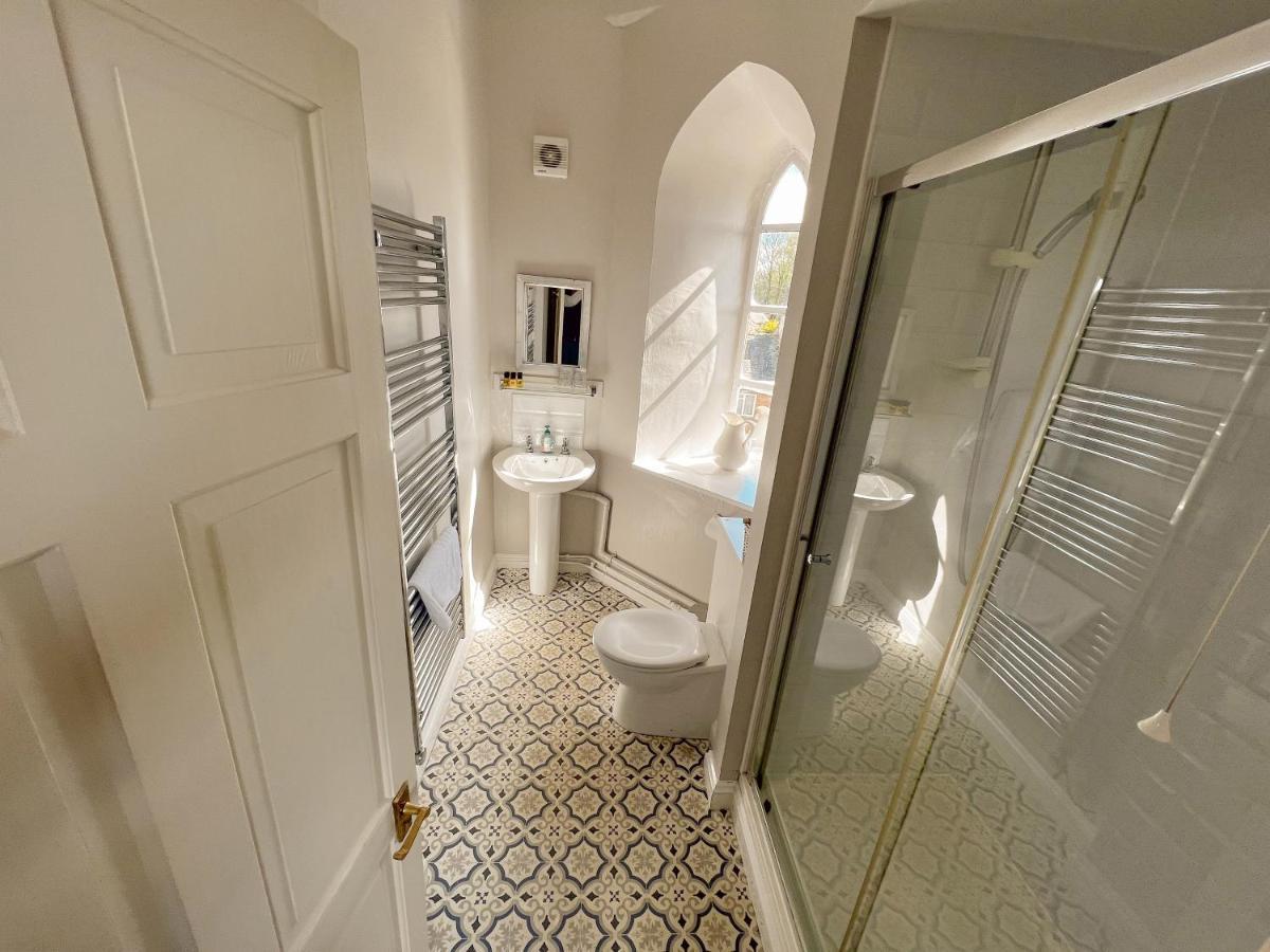 Family Room Shower