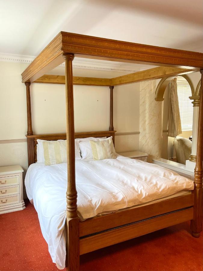 Deluxe Quadruple Room,1594075400:JPEG
