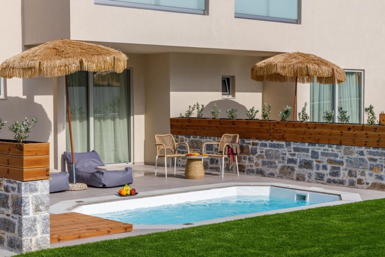 Junior Suite Private Pool