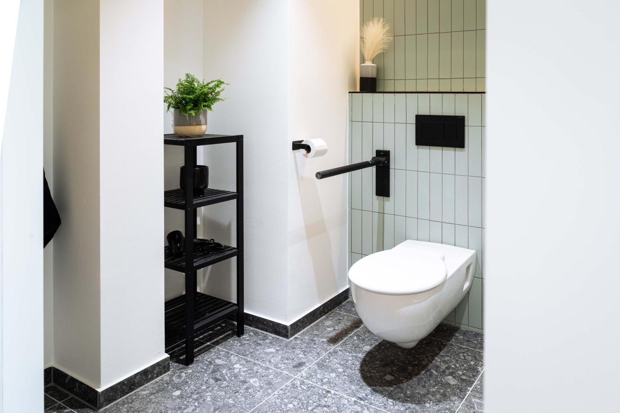 One-Bedroom Apartment accessible