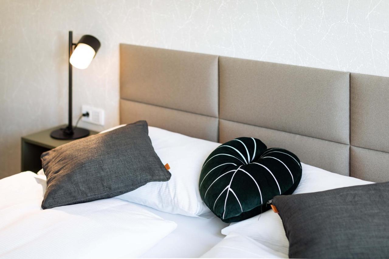 One-Bedroom Apartment accessible