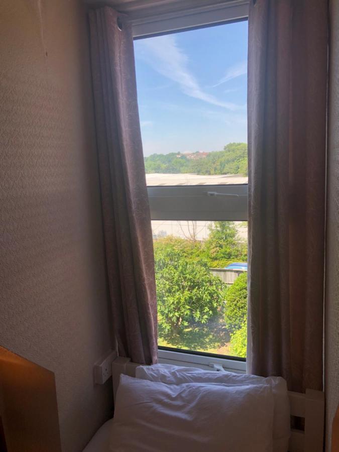 Economy Single Room