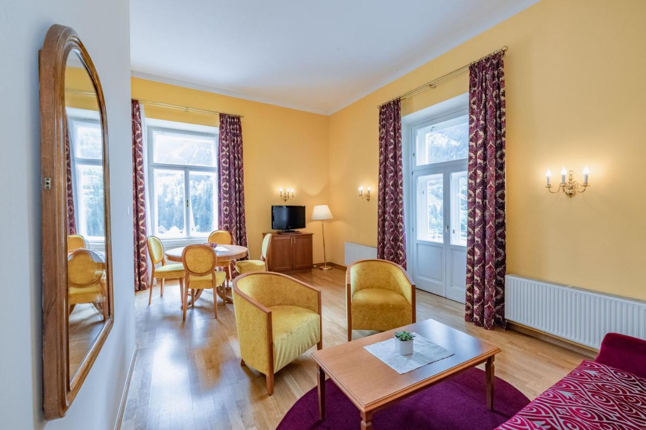Superior Apartment