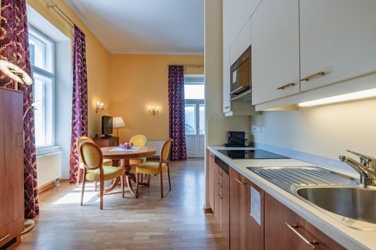 Superior Apartment