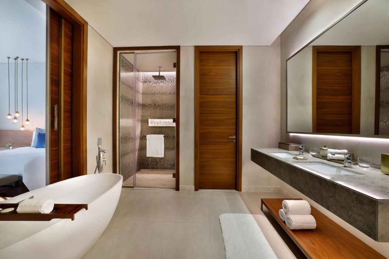 Superior King Room Partial Burj Khalifa or Downtown View including Signature St Regis Butler Service