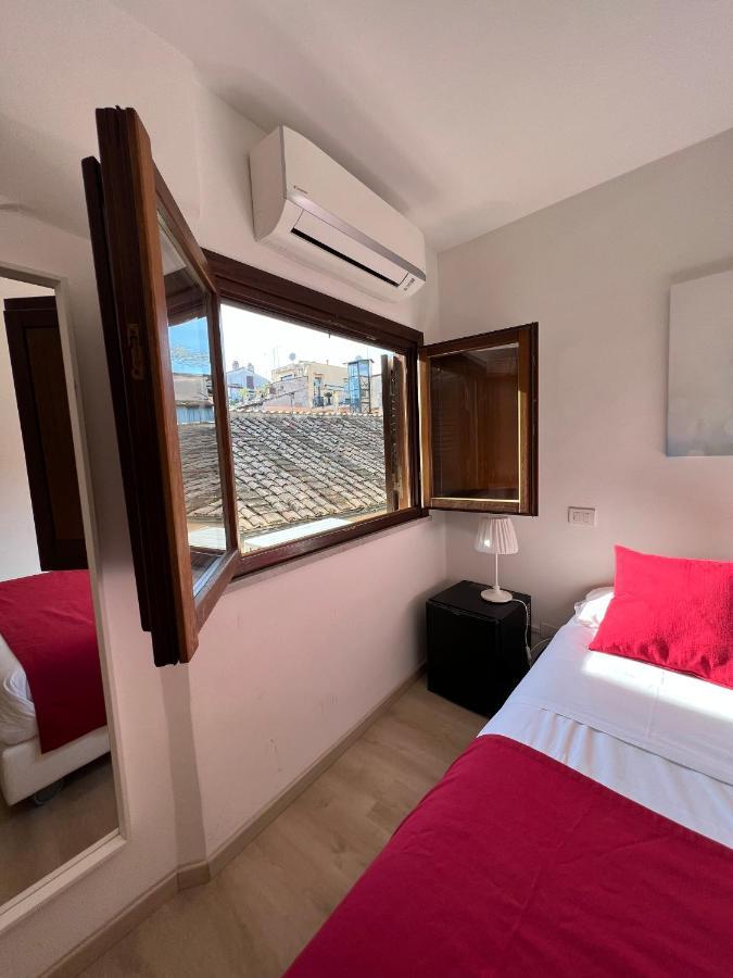 Small Double or Twin Room