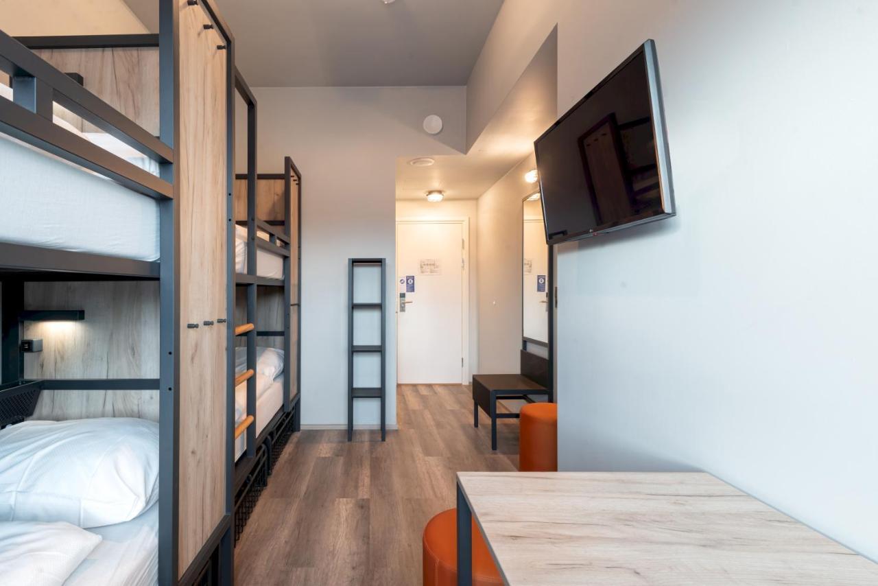 Bed 4-Bed Dormitory Room