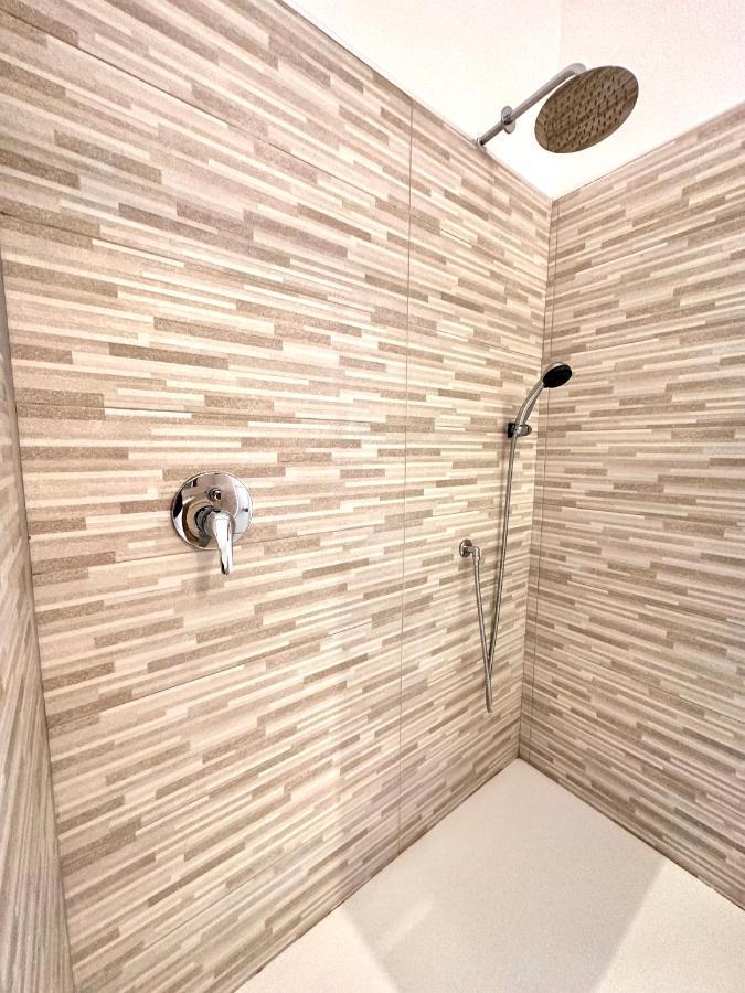 Quarto Duplo Econômico