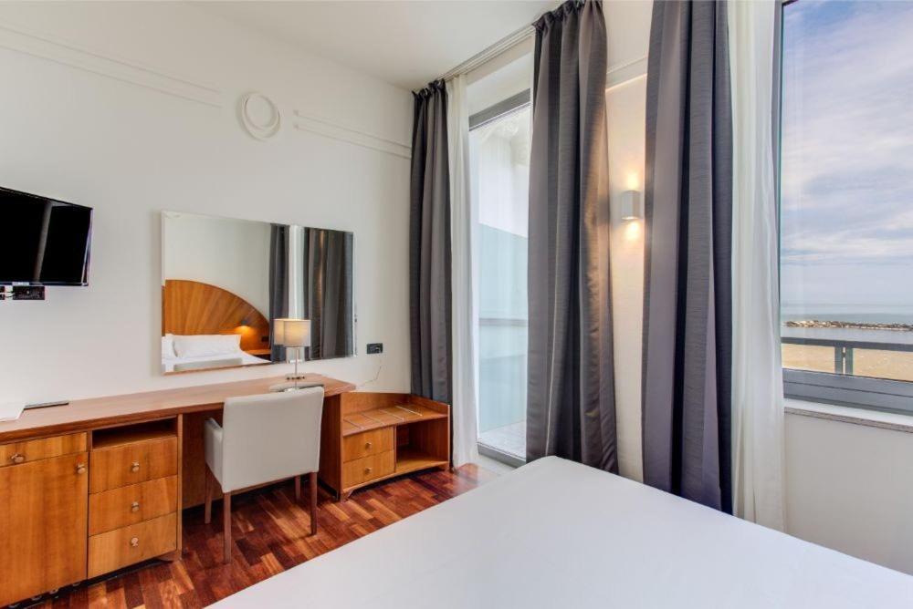 Double Room Balcony Sea View