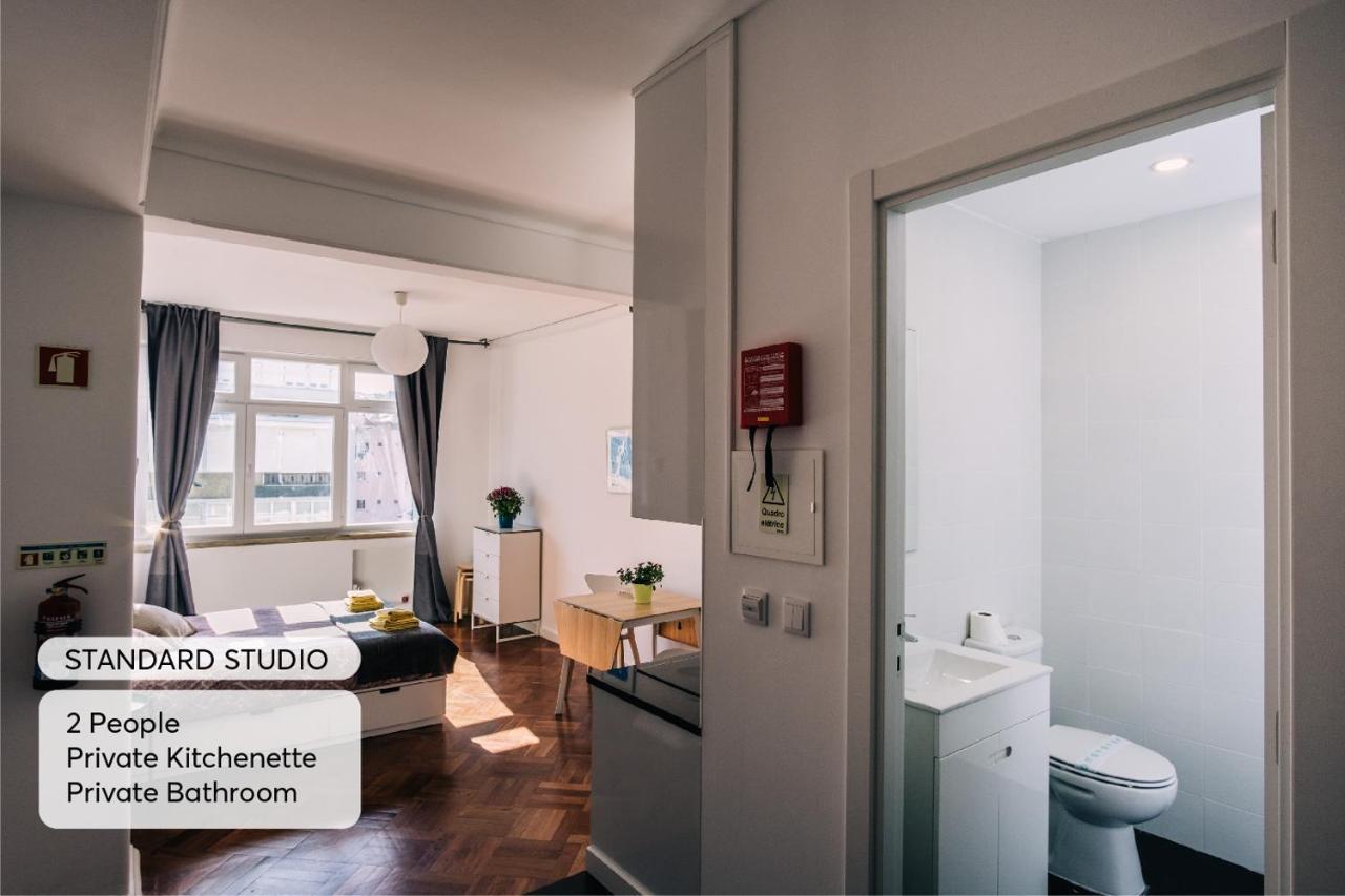 Standard Studio,1176359806:JPEG