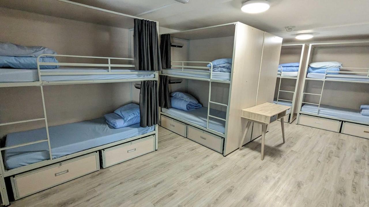 Single Bed in 10-Bed Dormitory Room,1558389337:JPEG