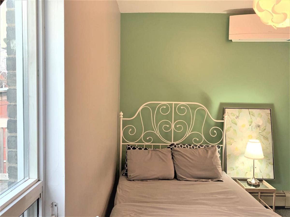 Double Room Private Bathroom