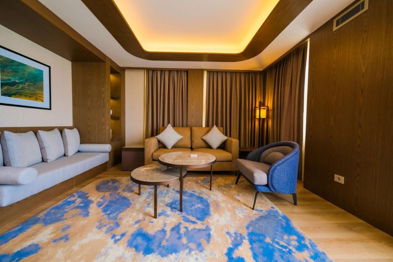 Suite Balcony Sea View Non-Smoking