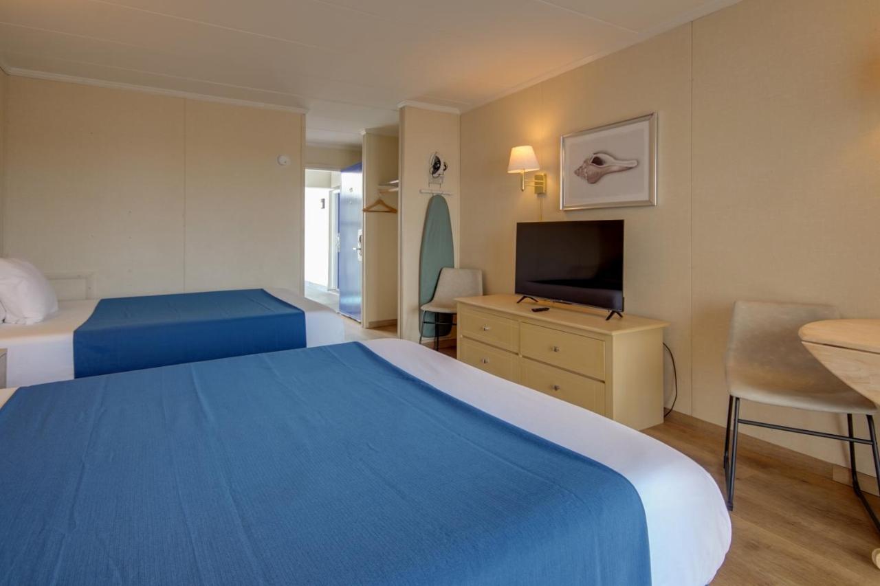 Chambre Tour 1 Côté Piscine