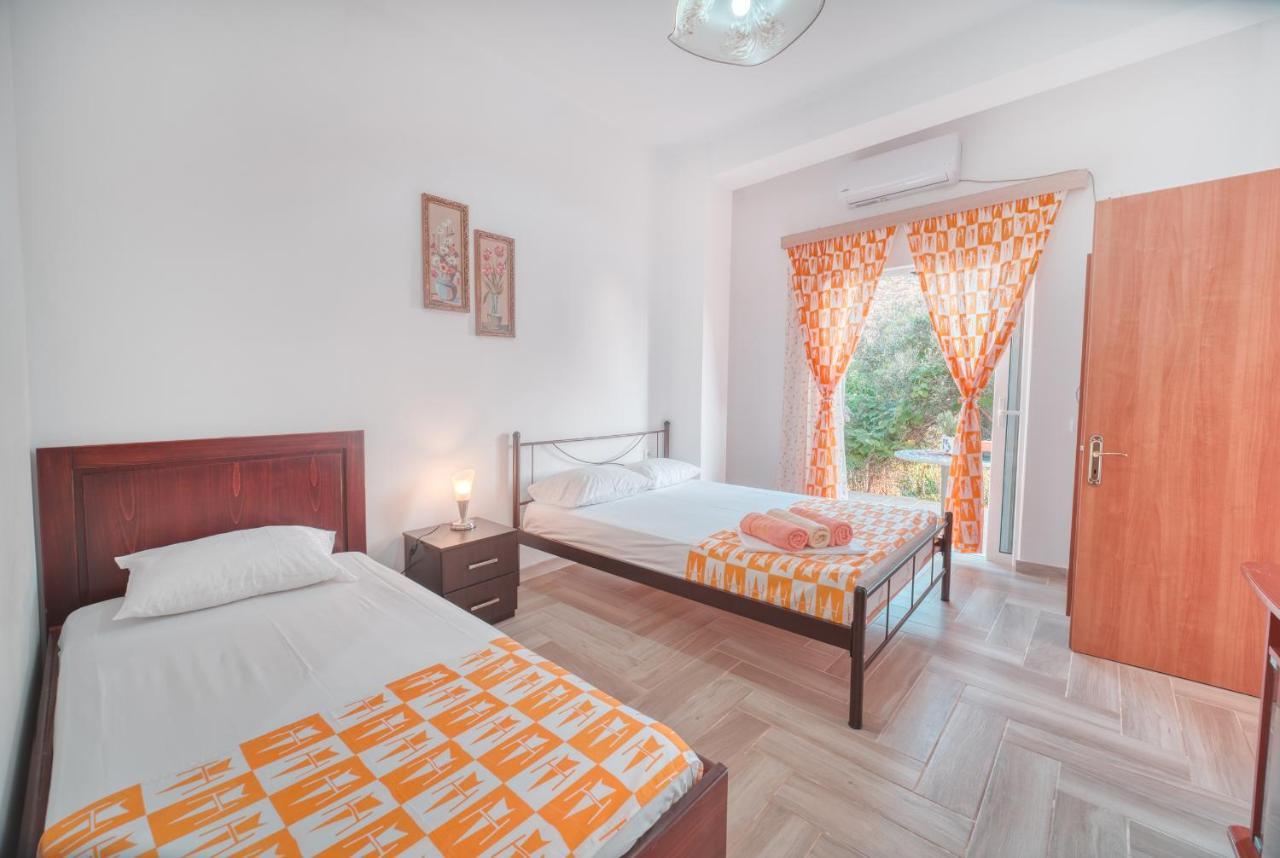 Standard Triple Room Sea View