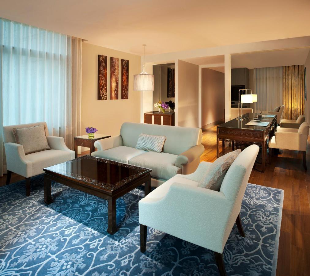 Grand Metropolitan One-Bedroom King Suite,1774475654:JPEG