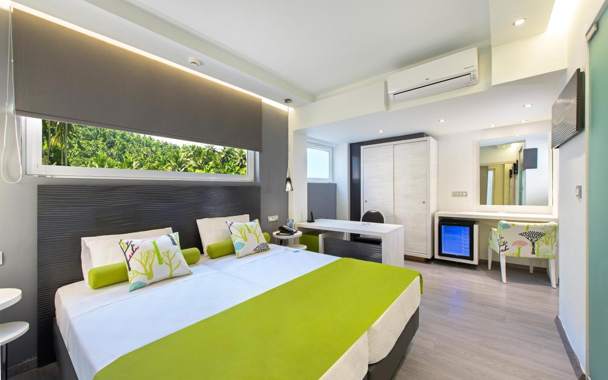 Deluxe Suite Sea View