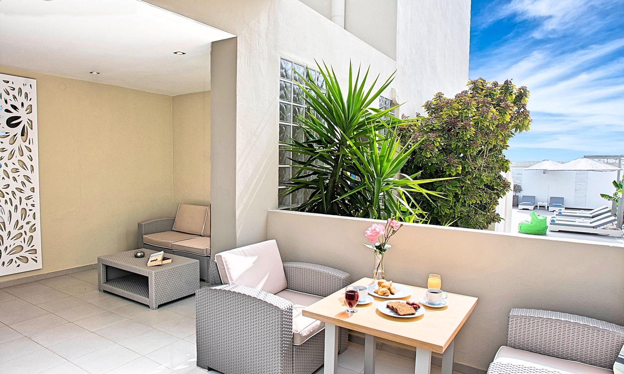 Gardens Double Room Patio,1589157829:JPEG