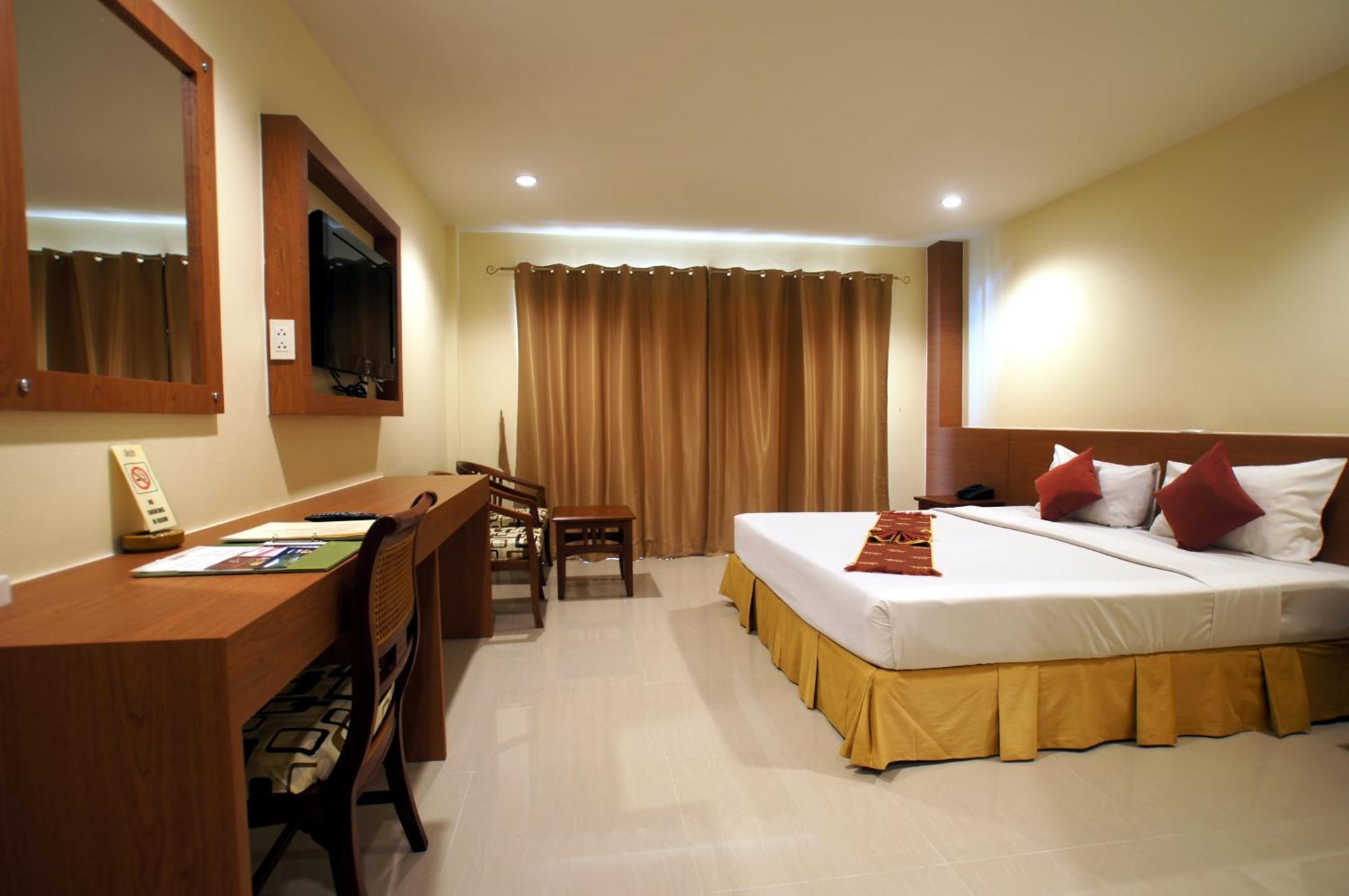 Premier Room,1432953649:JPEG