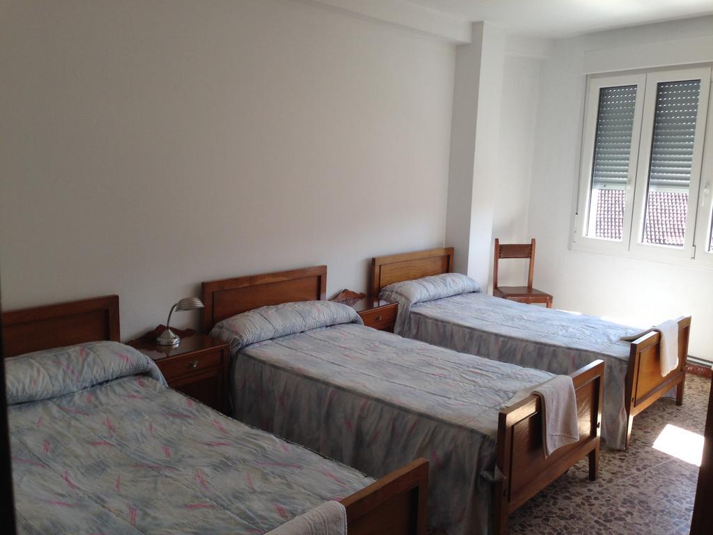 Triple Room with Shared Bathroom