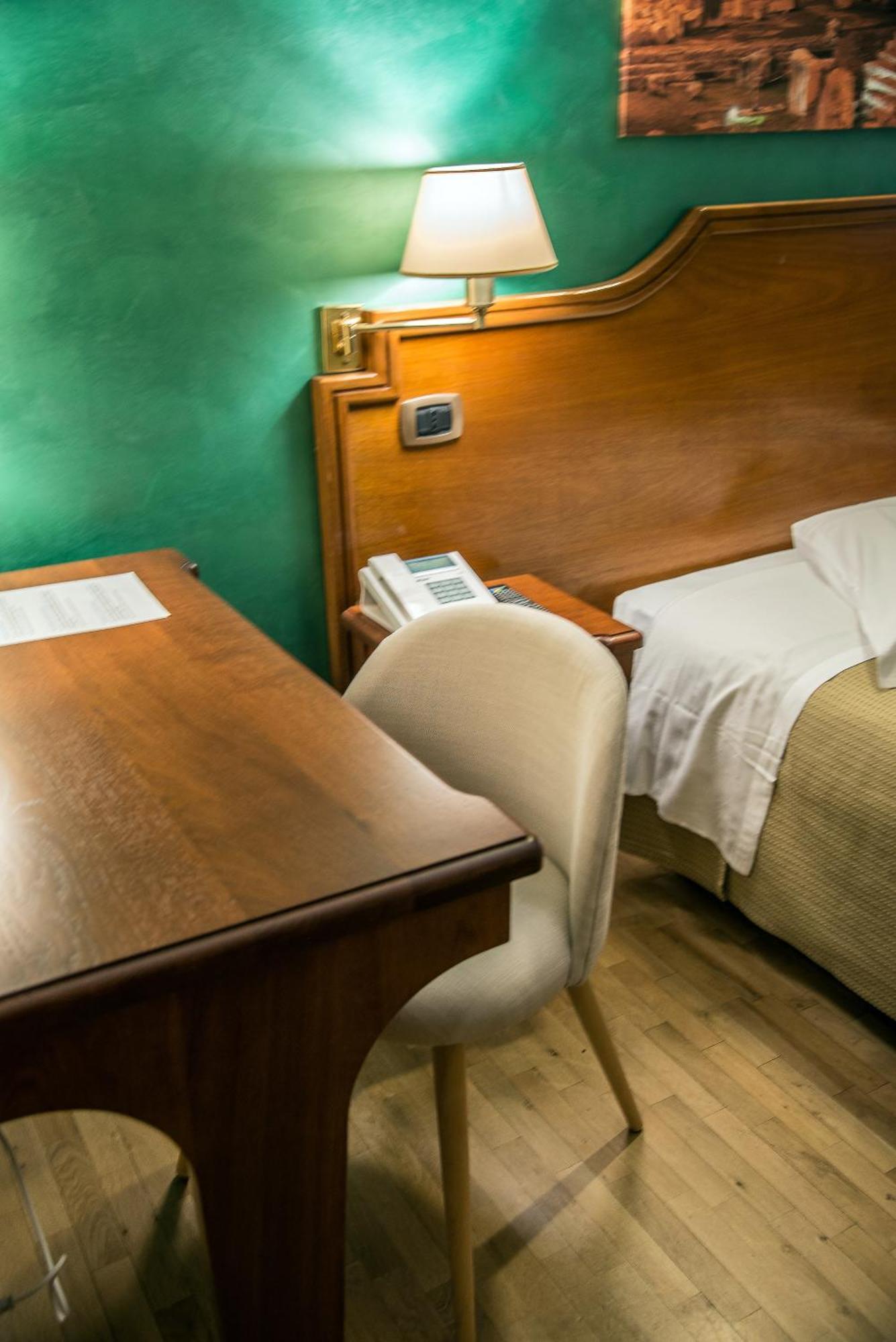 Single Room