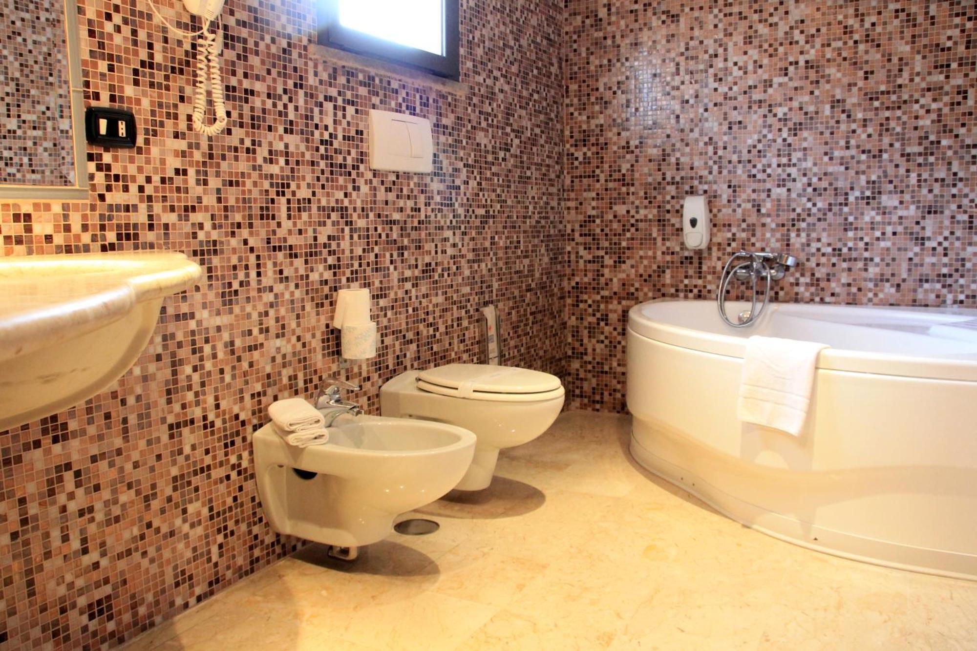 Deluxe Double Room Spa Bath