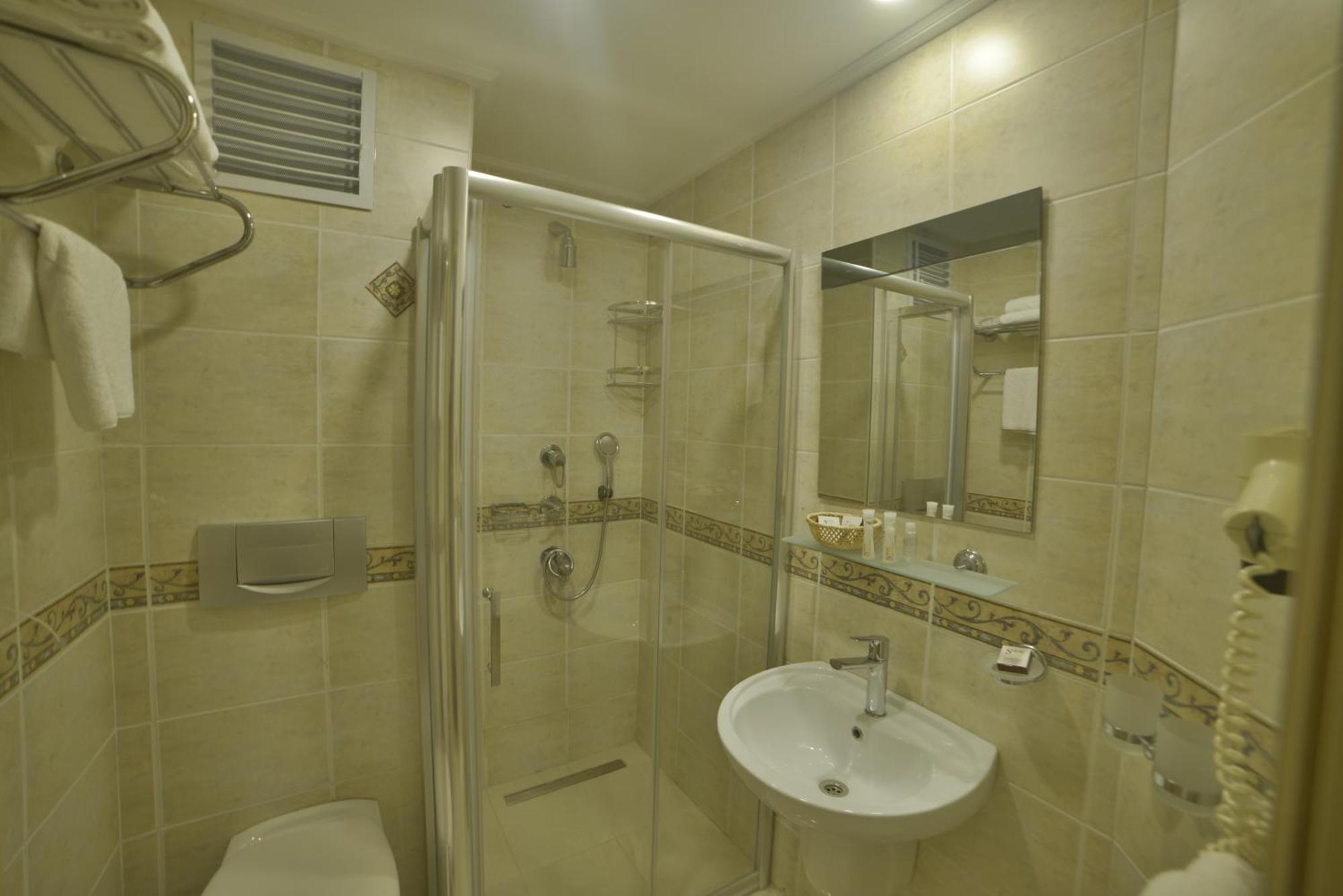 Economy Double or Twin Room