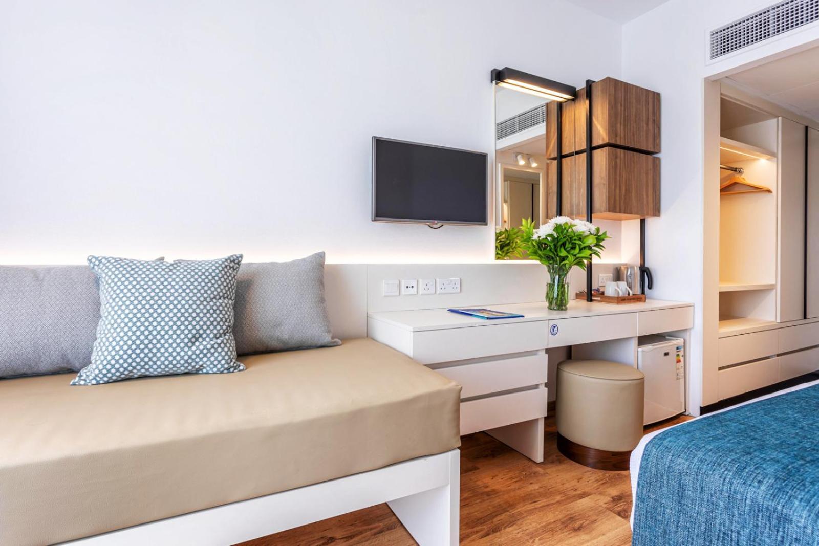 Four Bedded Room