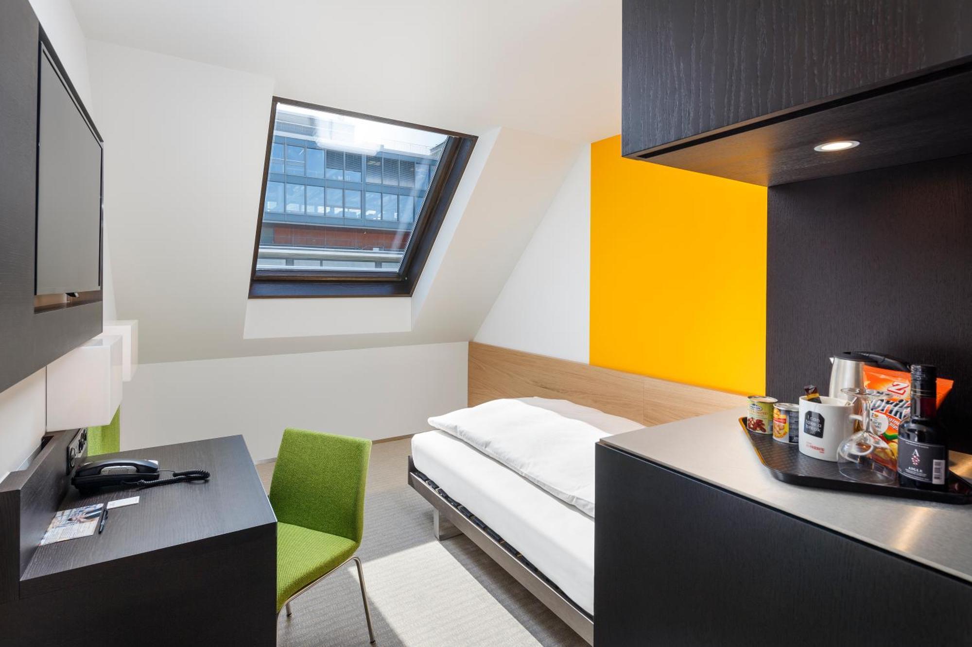 Single Room