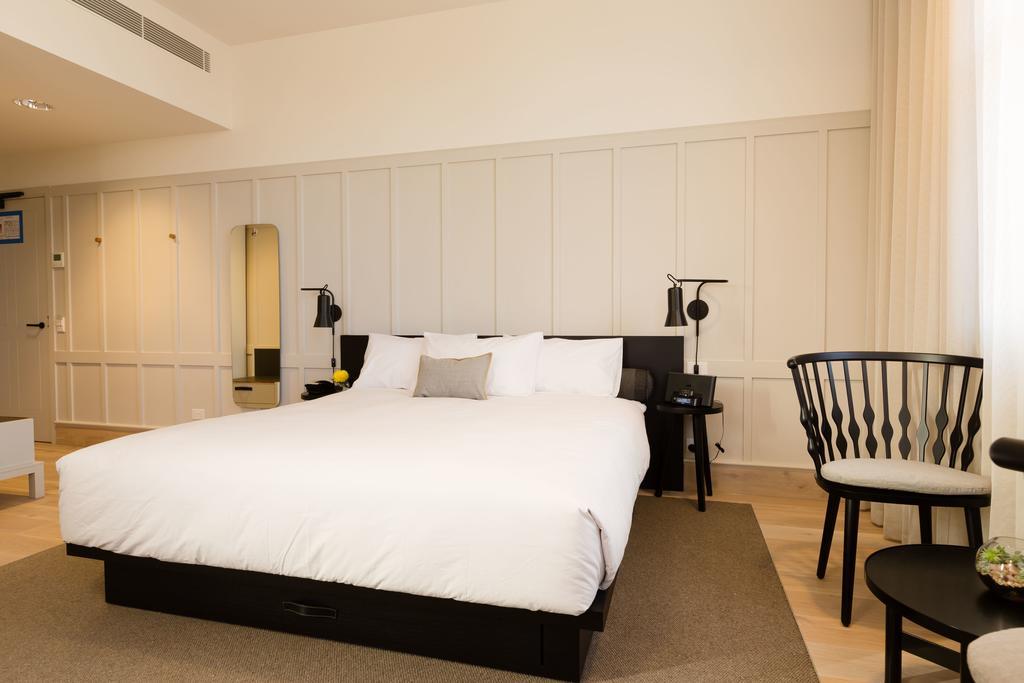 Deluxe Zimmer mit Kingsize-Bett
