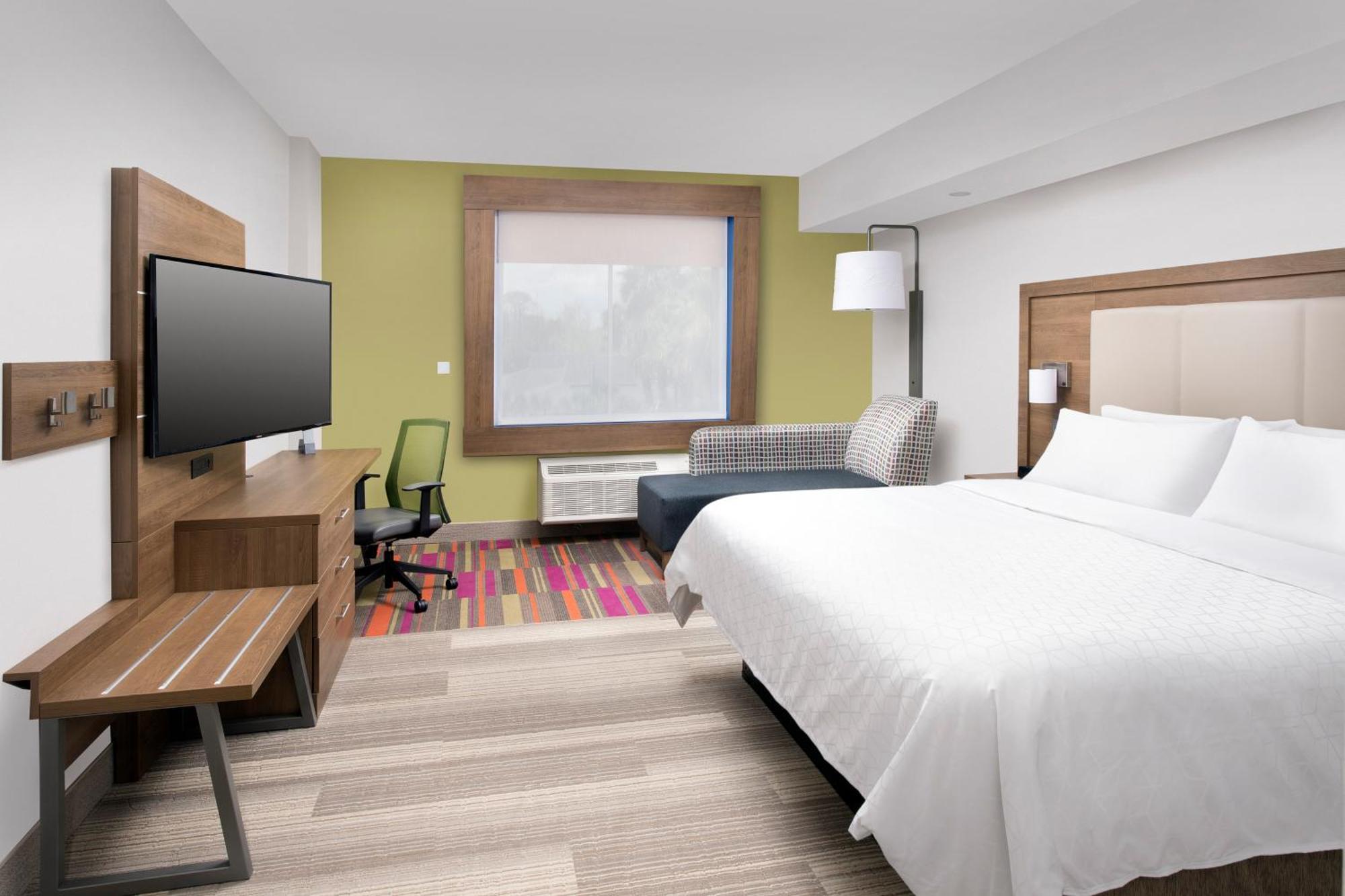 King Room Mobility Access or Hearing Accessible