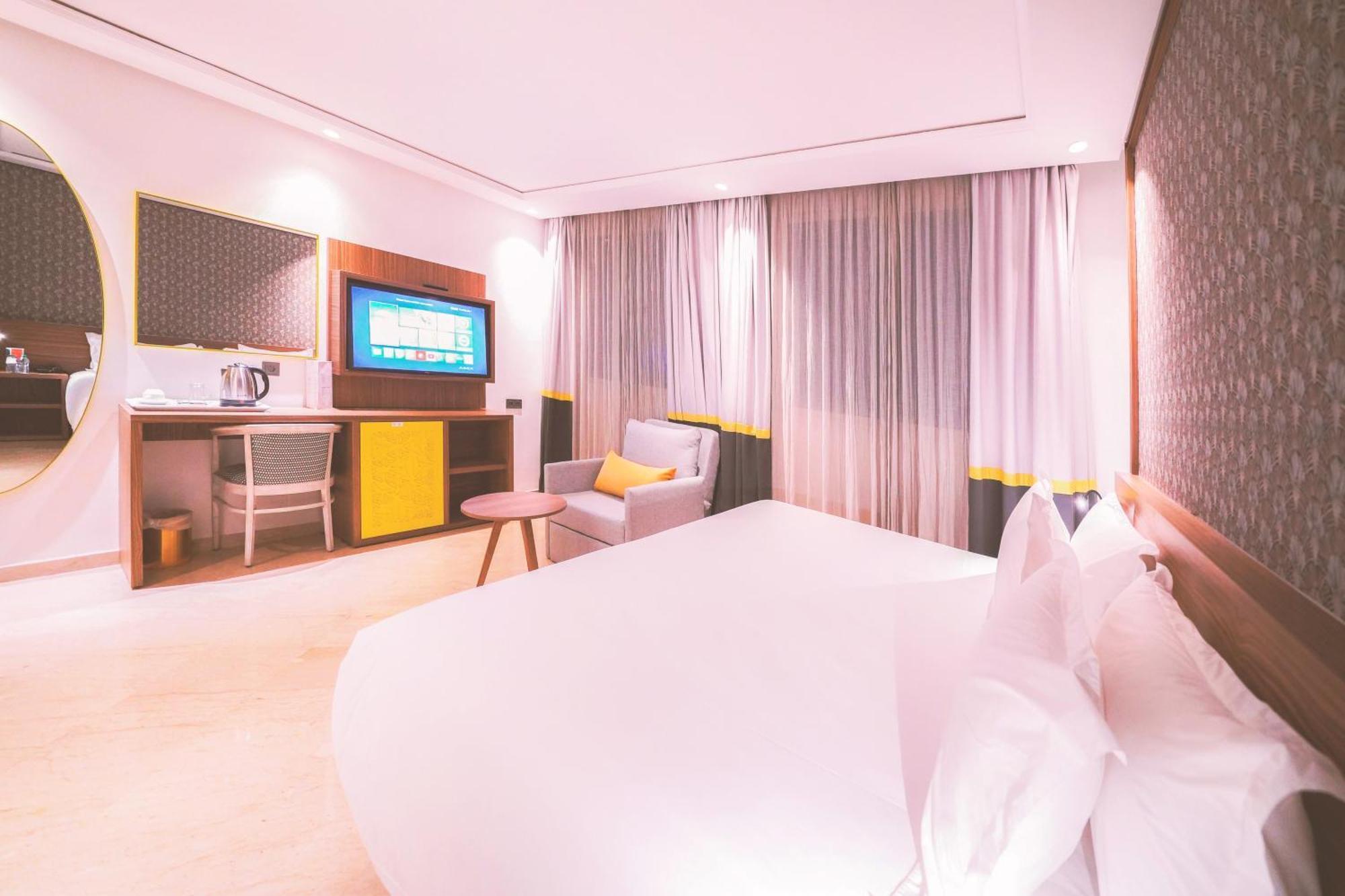 Deluxe Single Room