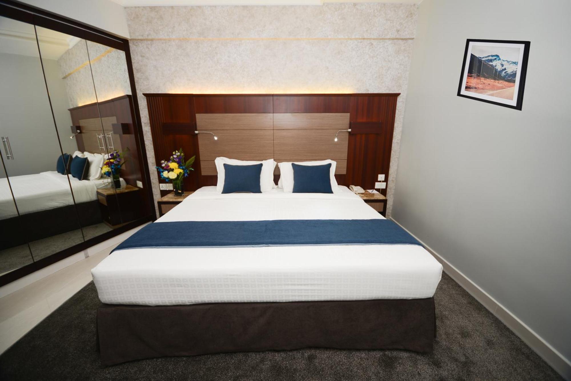 Standard King Room