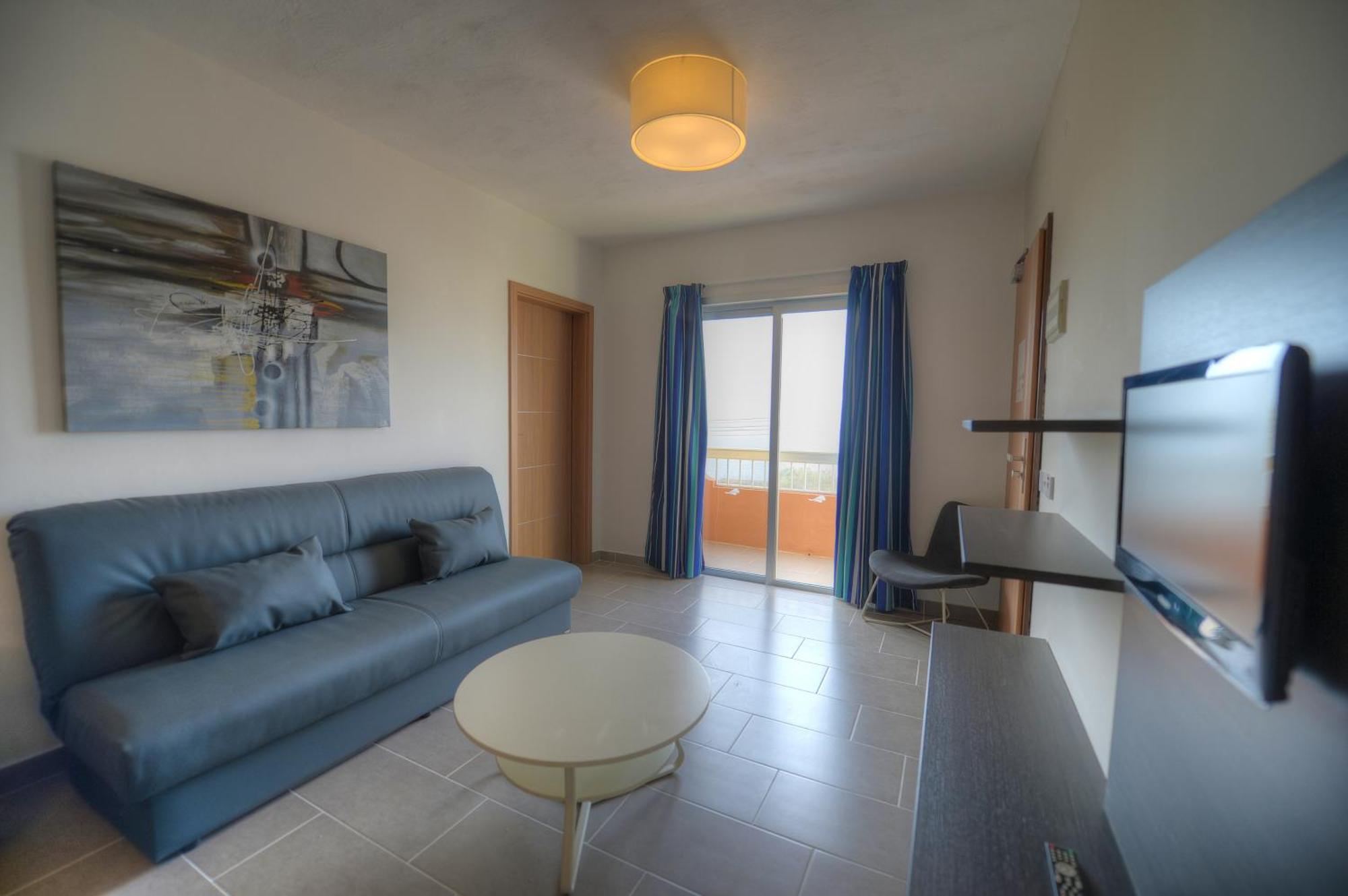 Superior Family Apartment,1435647709:JPEG