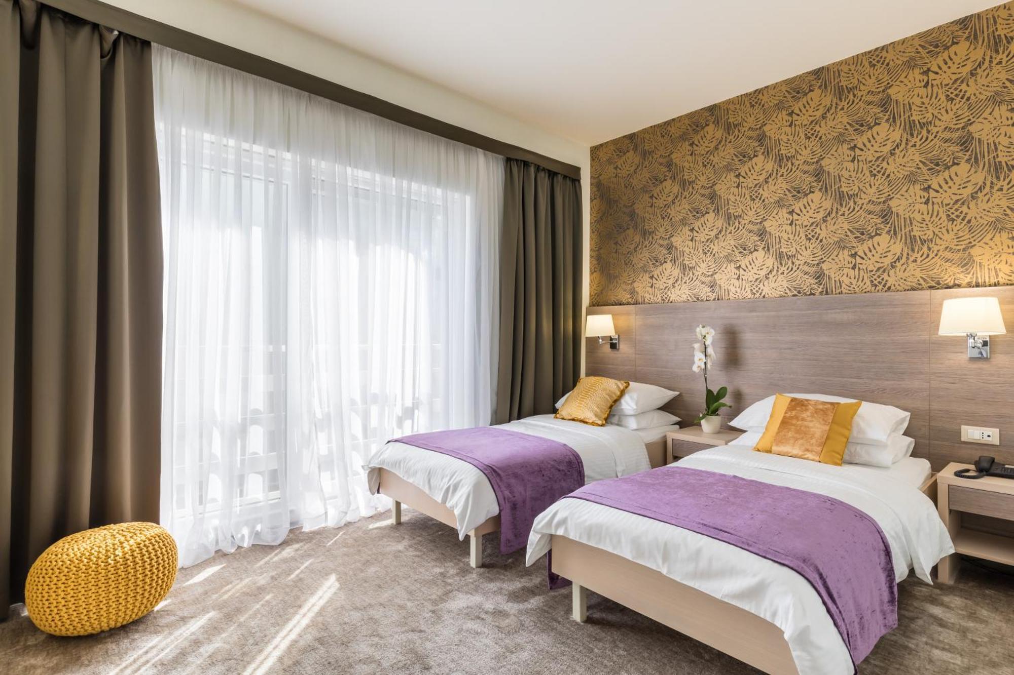 Standard Twin Room,1435683202:JPEG