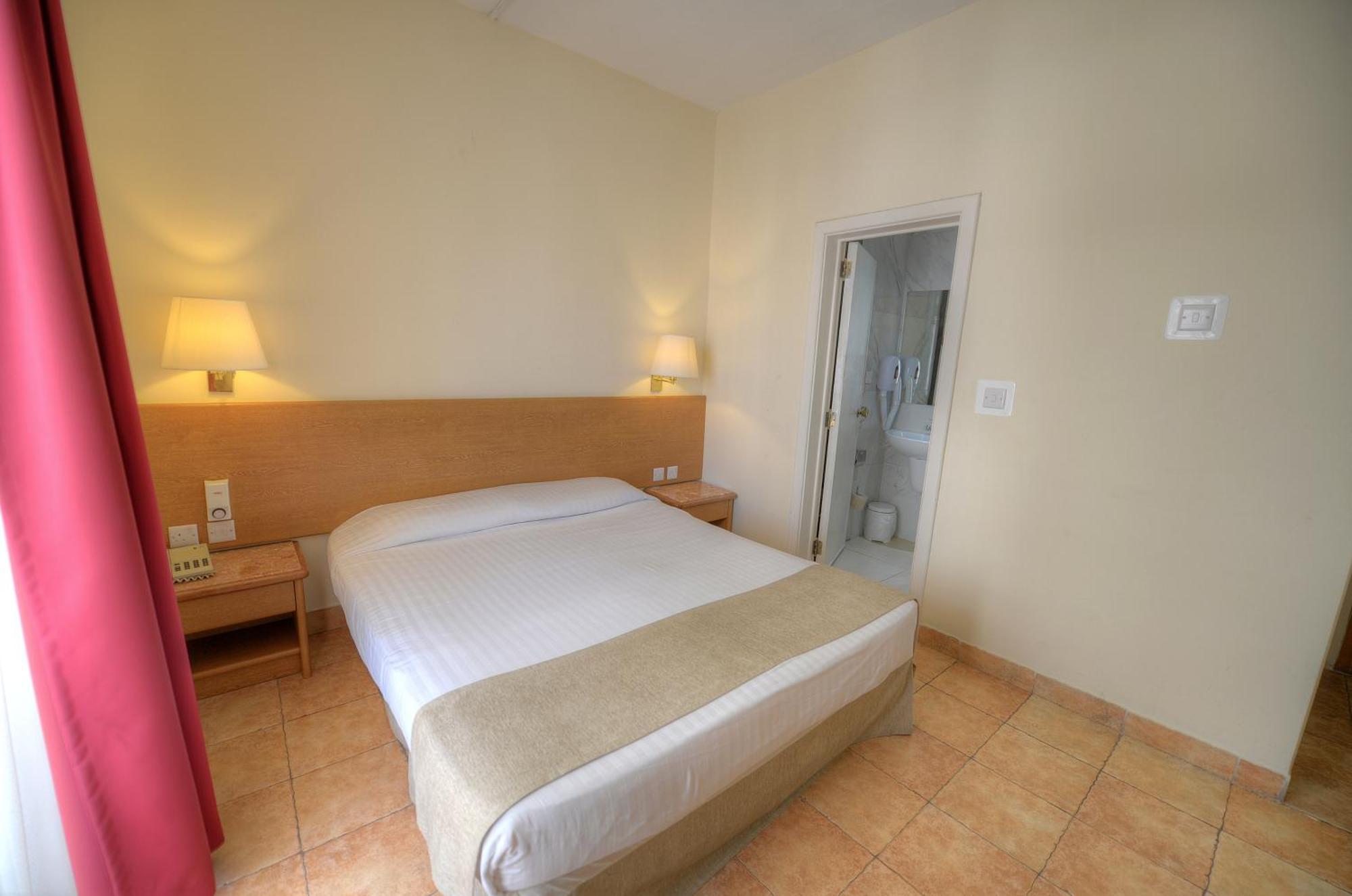 Standard Twin Room Balcony