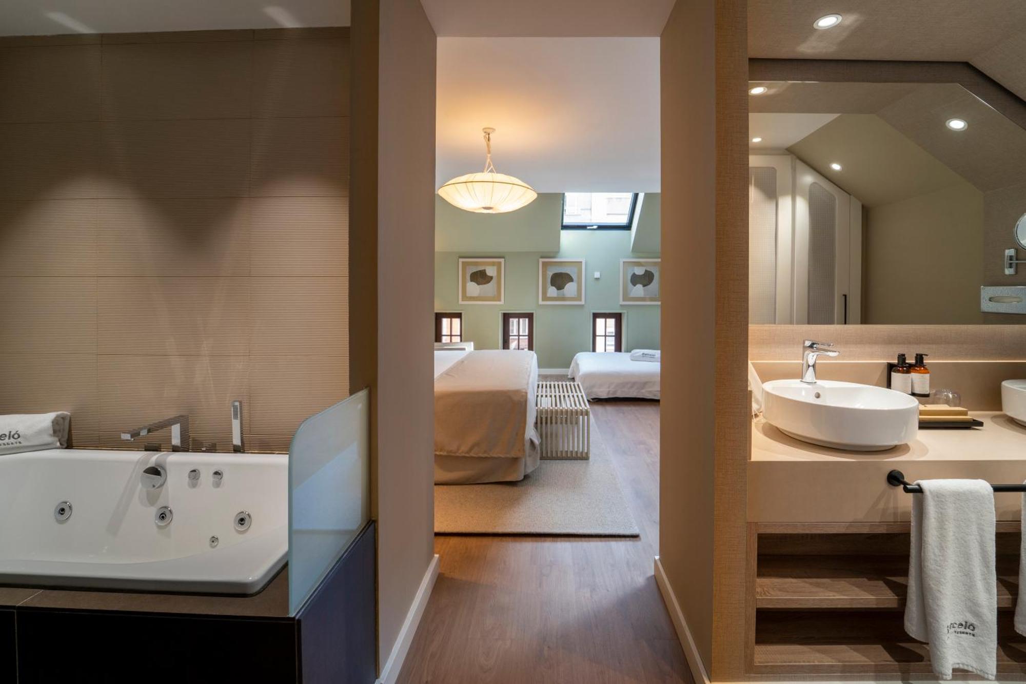 Premium Family Room