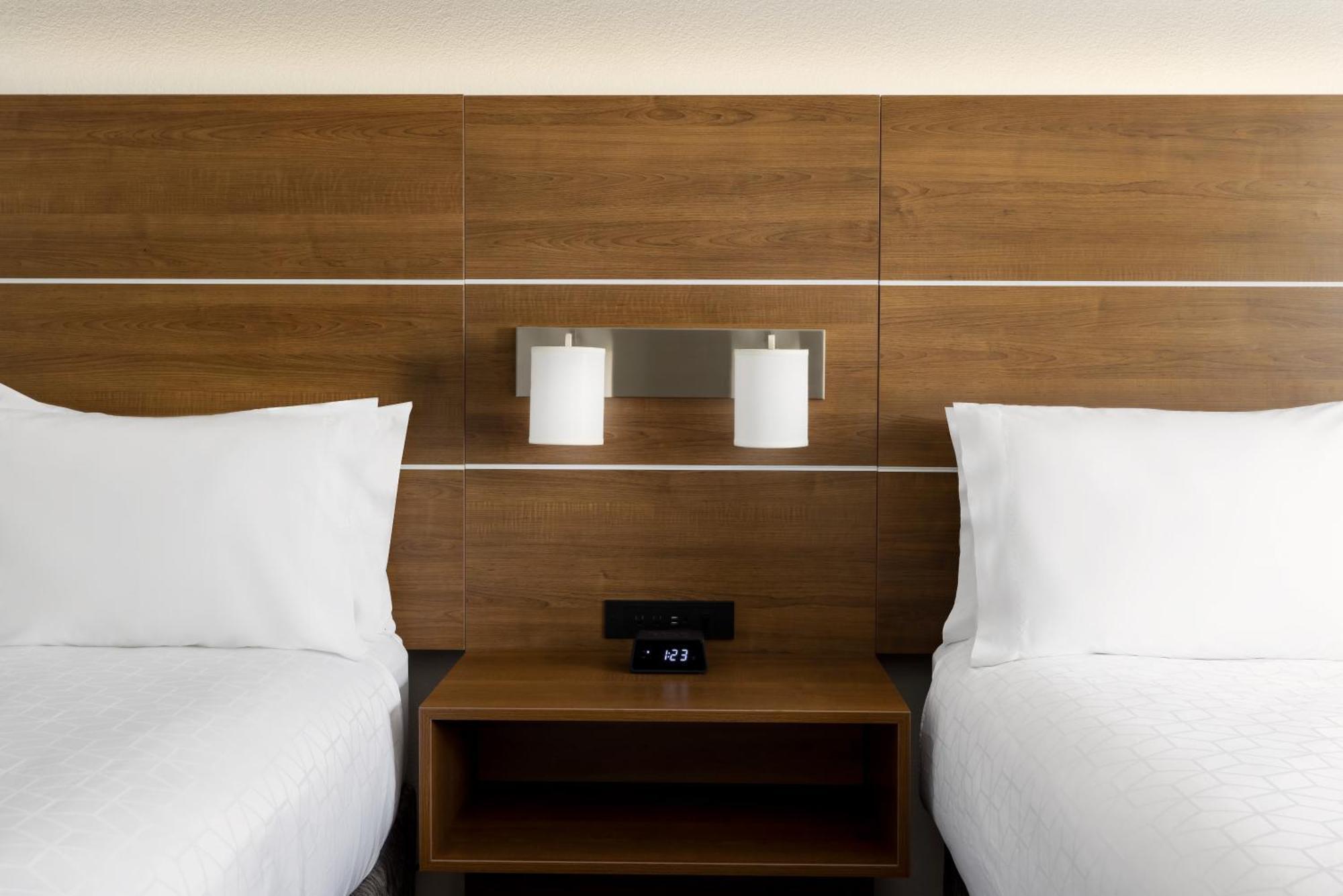Standard Room Two Queen Beds