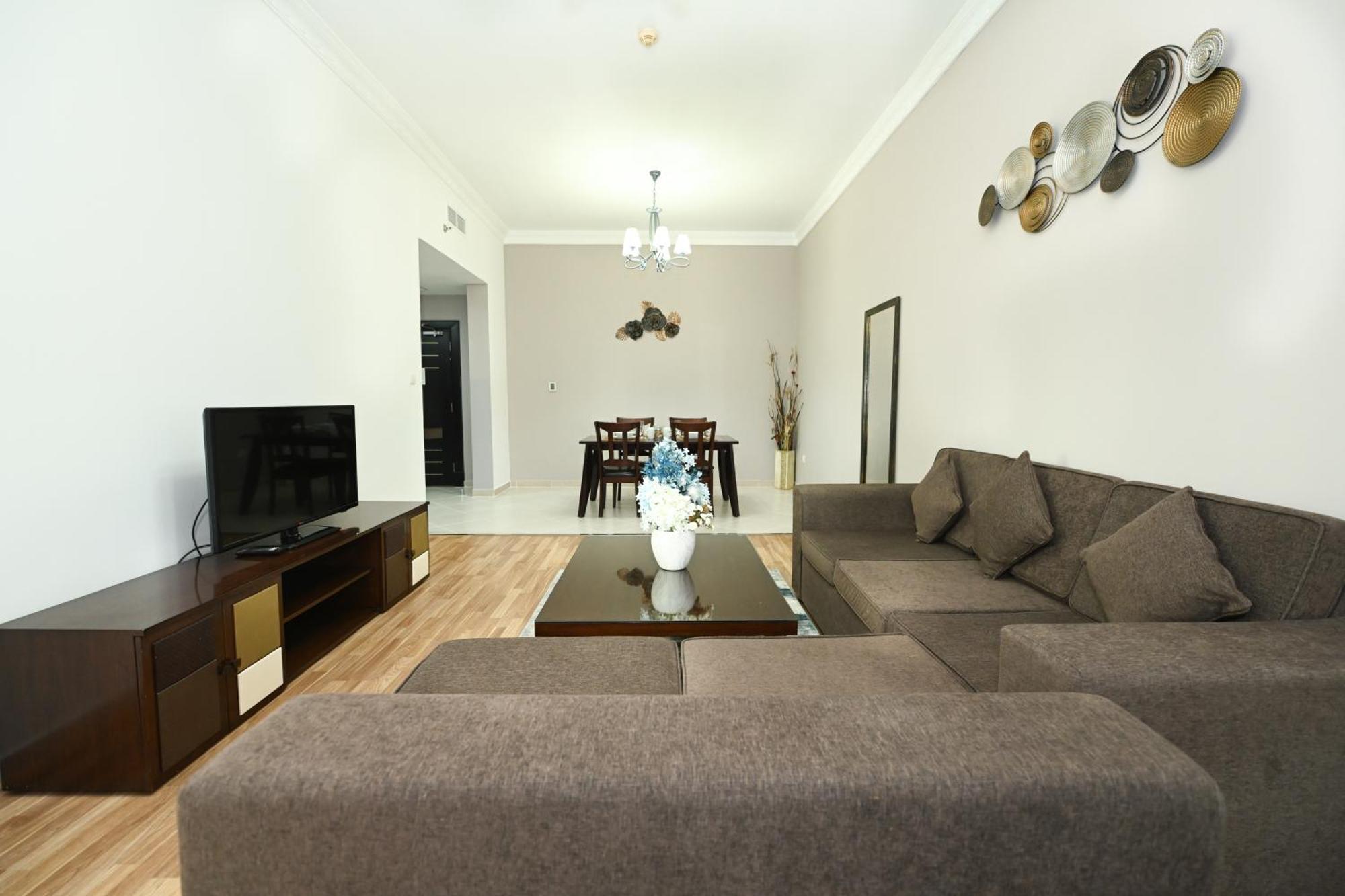 Deluxe Two-Bedroom Apartment