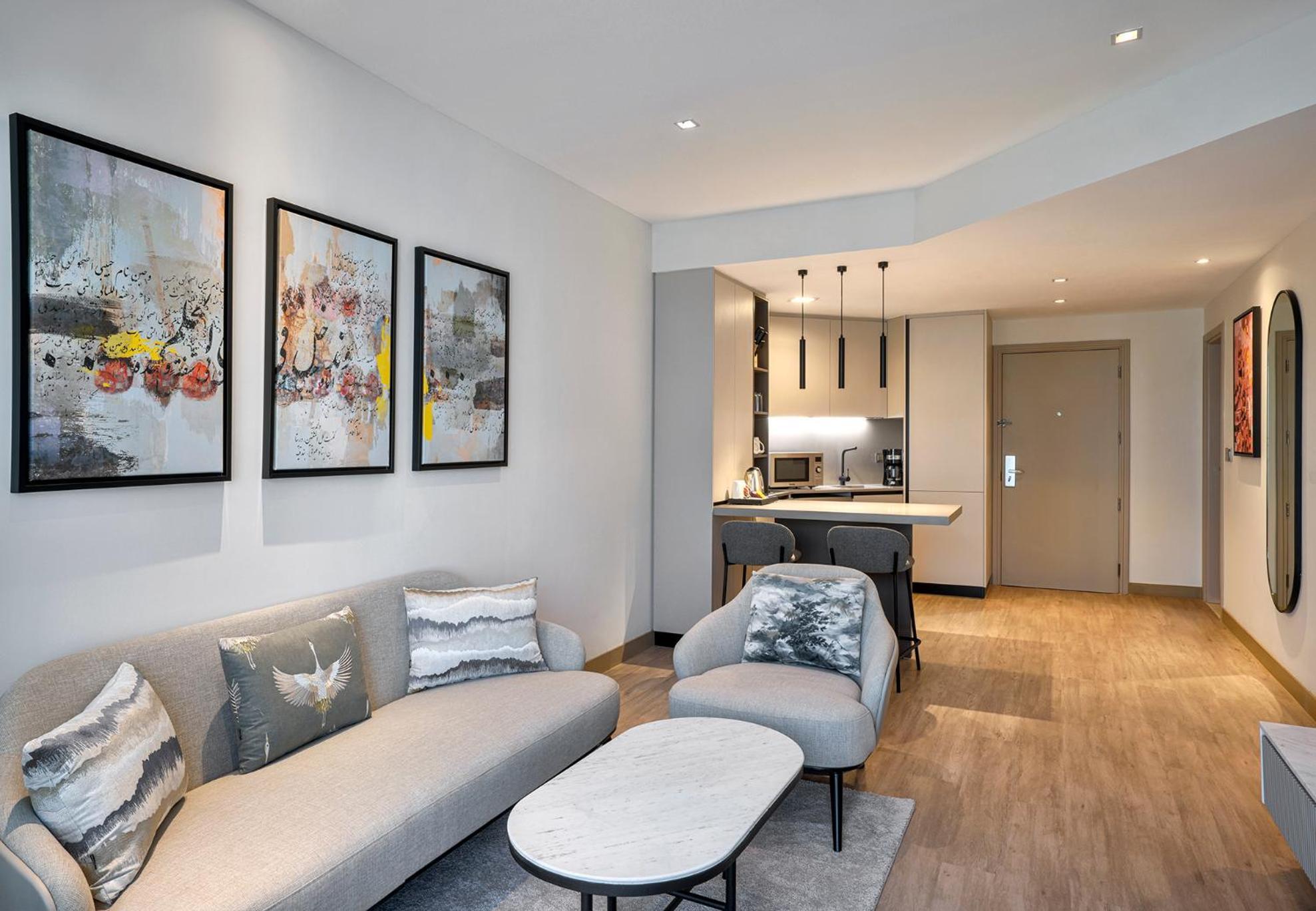 One Bedroom Suite 1 Queen Bed City View Includes Food & Beverage