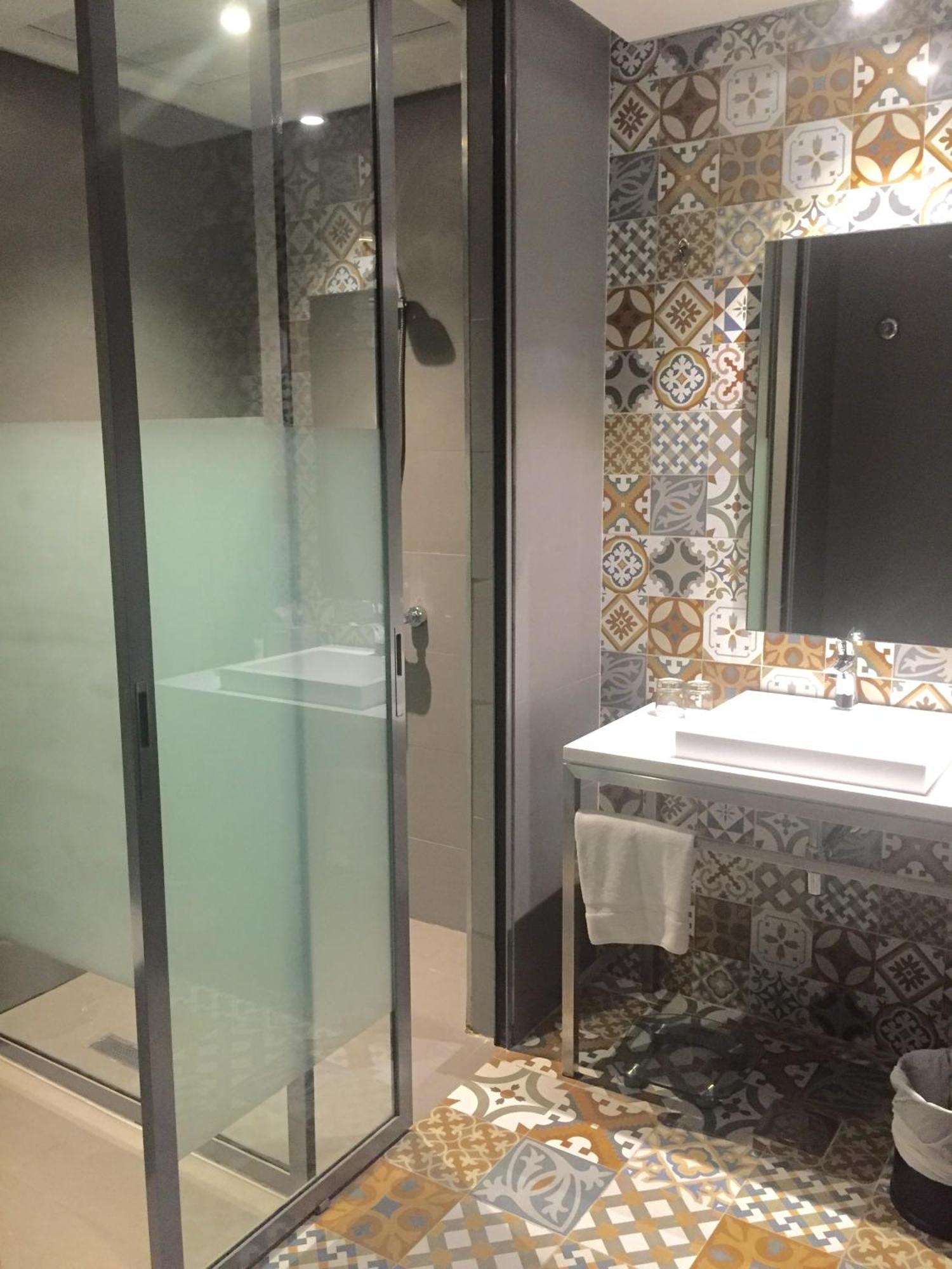 Quarto Duplo Standard