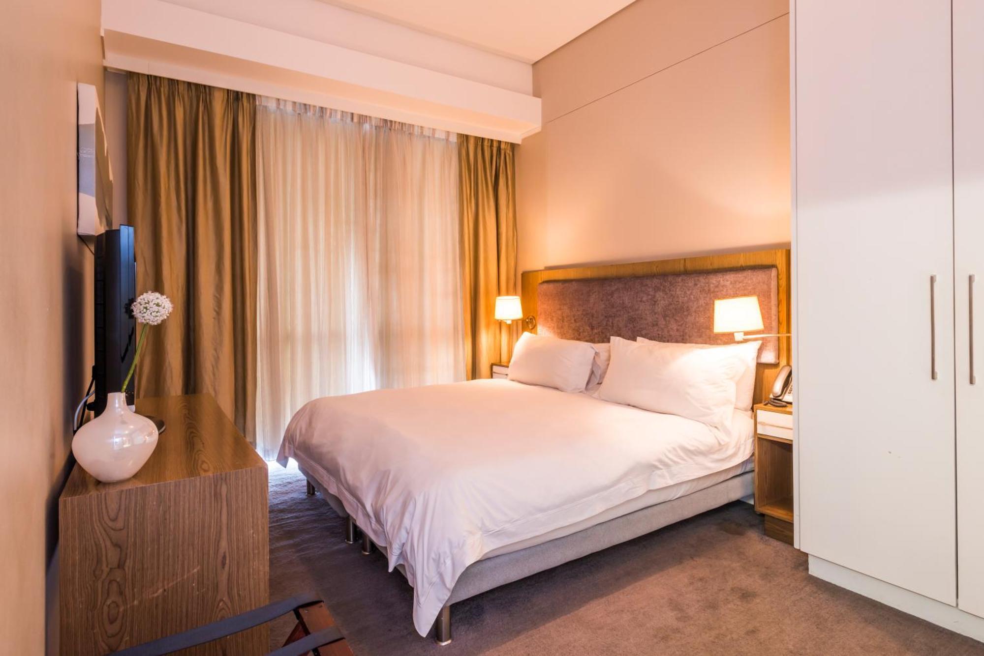 Luxury Suite