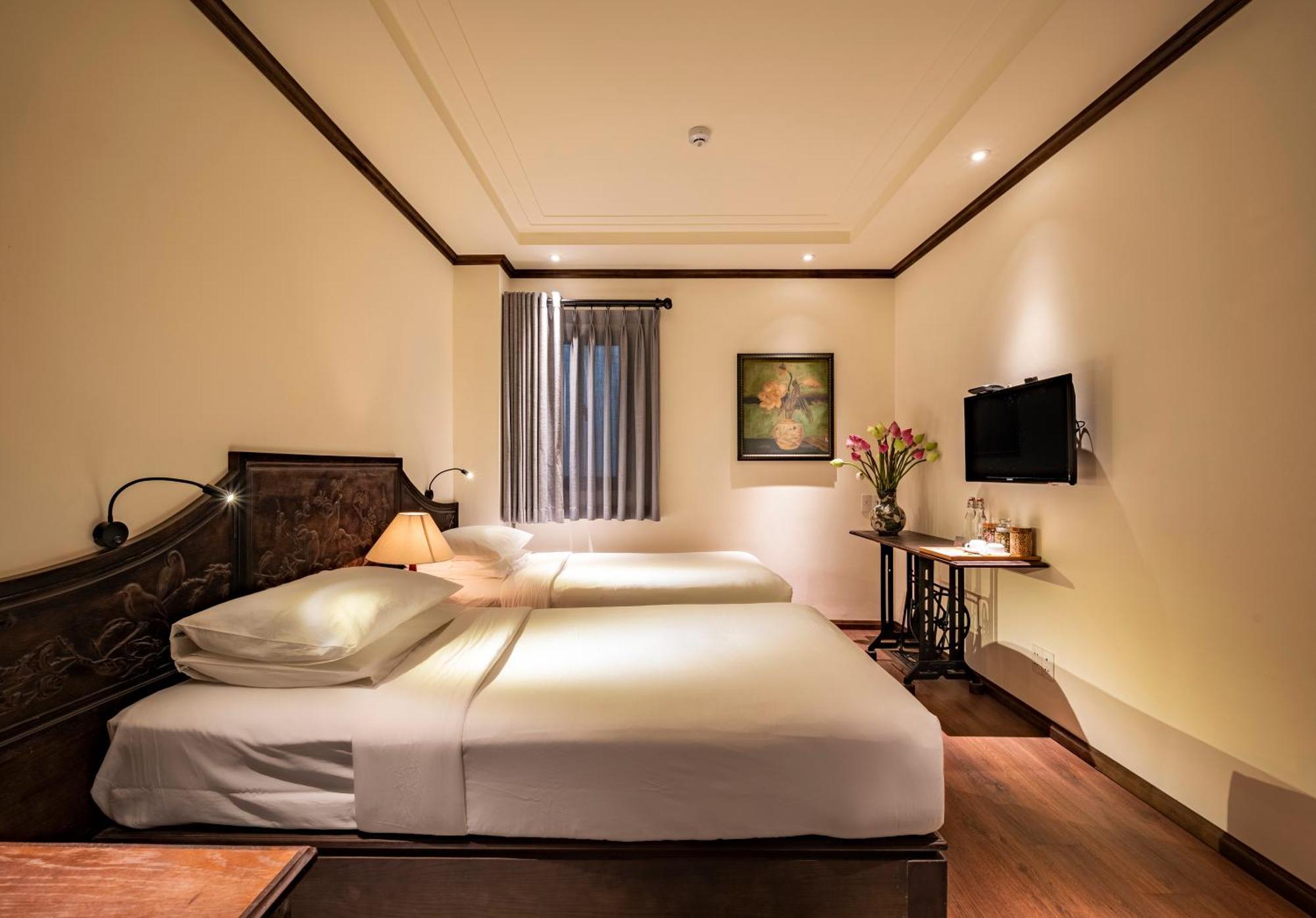 Signature Twin Room Afternoon Tea
