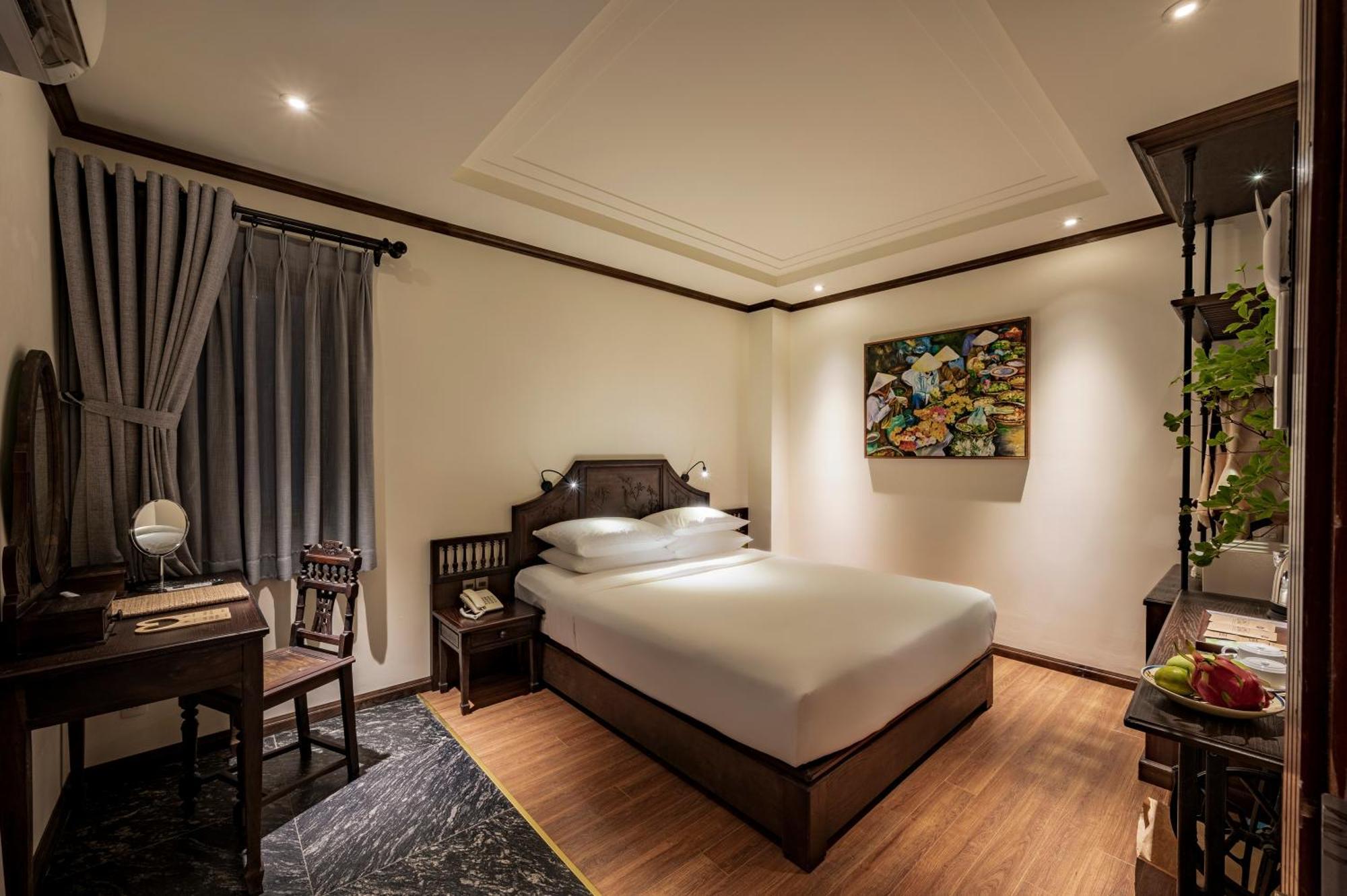 Deluxe Double Room Afternoon Tea
